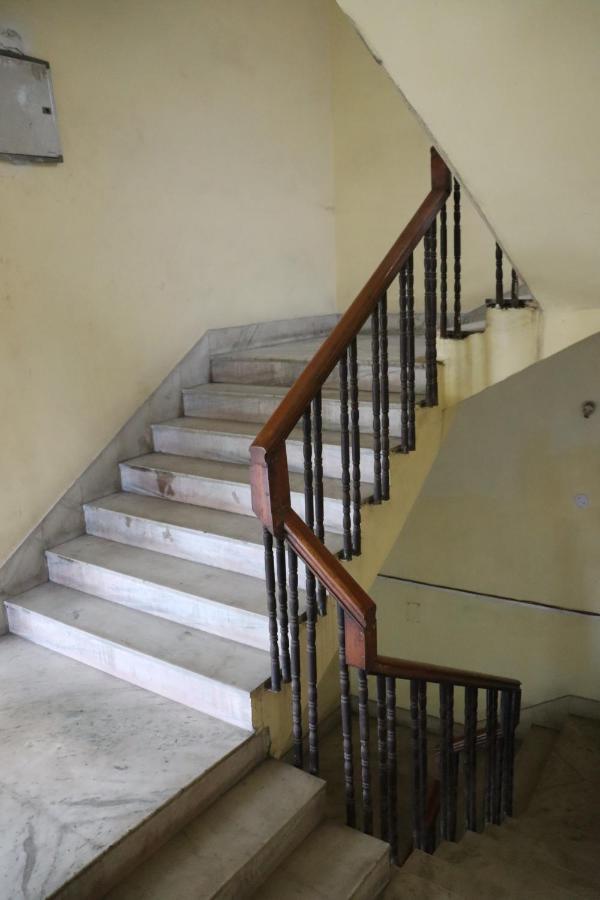 Hotel Chandra Jamshedpur Buitenkant foto