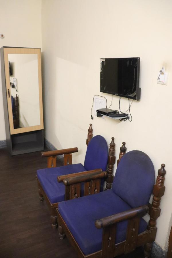 Hotel Chandra Jamshedpur Buitenkant foto
