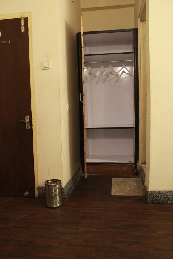 Hotel Chandra Jamshedpur Buitenkant foto